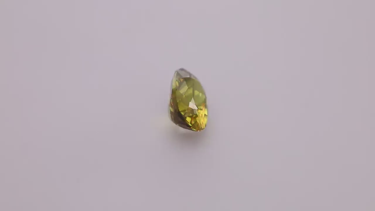 Sphene 4.39 ct